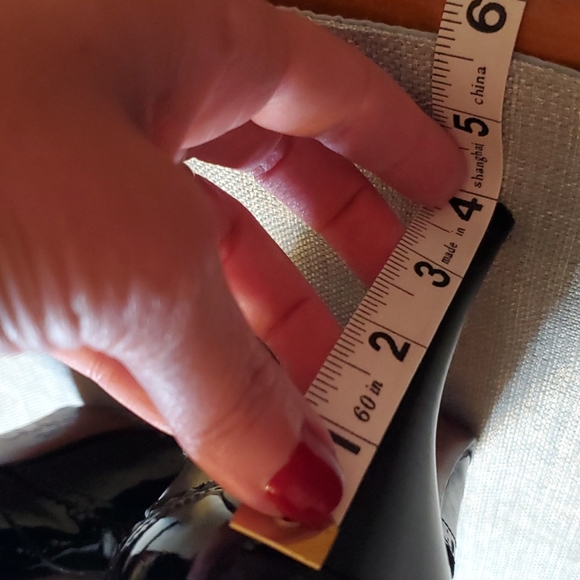 Cole Haan EUC black patent leather high heel booties 6.5 B - Picture 7 of 10